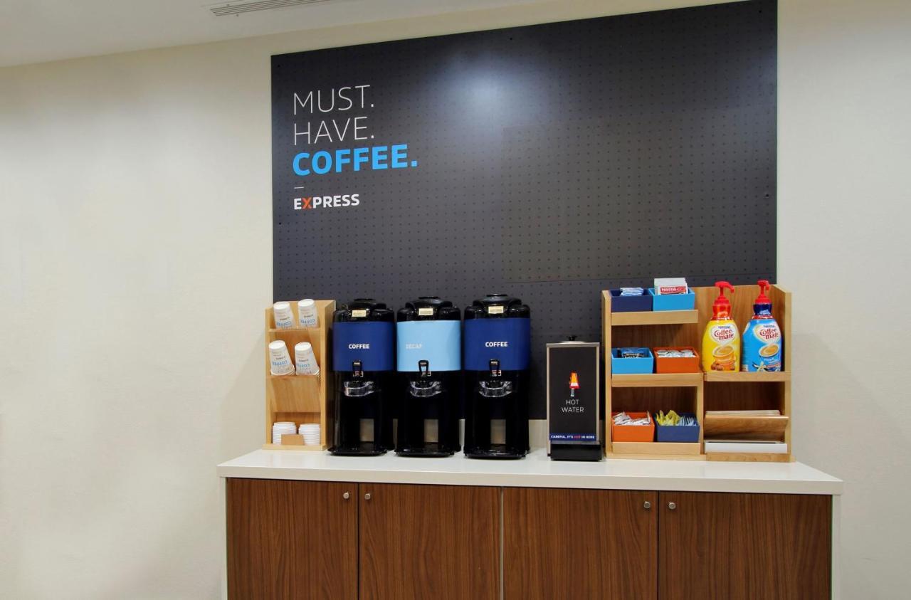 Express & - Pittsburgh - By Ihg